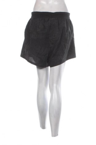 Γυναικείο κοντό παντελόνι Fabletics, Μέγεθος XL, Χρώμα Πολύχρωμο, Τιμή 6,99 €