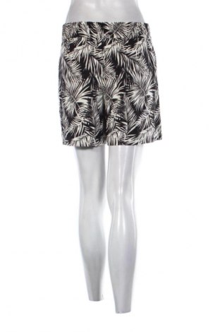 Дамски къс панталон H&M, Размер XL, Цвят Многоцветен, Цена 9,78 €