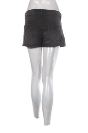 Дамски къс панталон H&M L.O.G.G., Размер XL, Цвят Сив, Цена 10,22 €