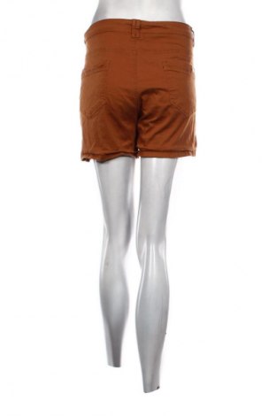 Дамски къс панталон M.Sara, Размер XL, Цвят Оранжев, Цена 10,00 €