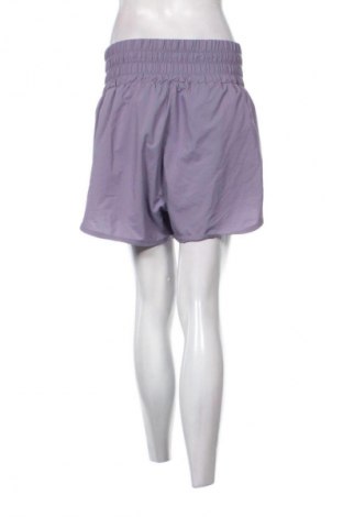 Дамски къс панталон Nike, Размер M, Цвят Лилав, Цена 17,00 €