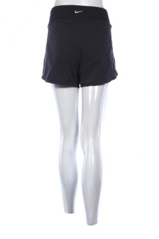 Дамски къс панталон Nike, Размер S, Цвят Черен, Цена 17,46 €