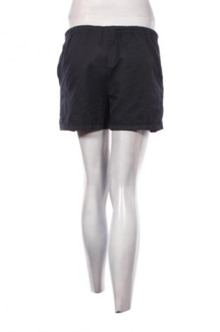 Γυναικείο κοντό παντελόνι Nike, Μέγεθος S, Χρώμα Μπλέ, Τιμή 16,99 €