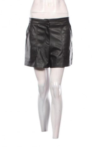 Γυναικείο κοντό παντελόνι ONLY, Μέγεθος M, Χρώμα Μαύρο, Τιμή 5,99 €