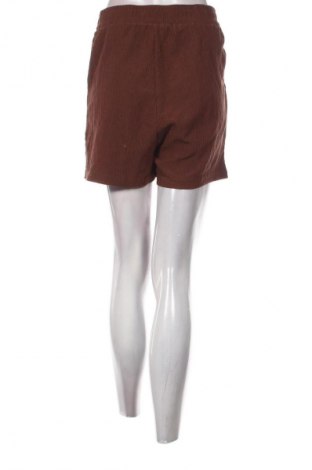 Pantaloni scurți de femei Page One, Mărime M, Culoare Maro, Preț 60,99 Lei