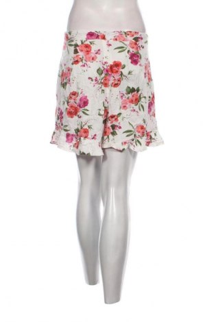 Γυναικείο κοντό παντελόνι Parisian, Μέγεθος L, Χρώμα Πολύχρωμο, Τιμή 16,00 €