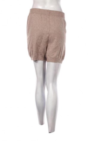 Női rövidnadrág Pieces, Méret XL, Szín Bézs, Ár 9 569 Ft