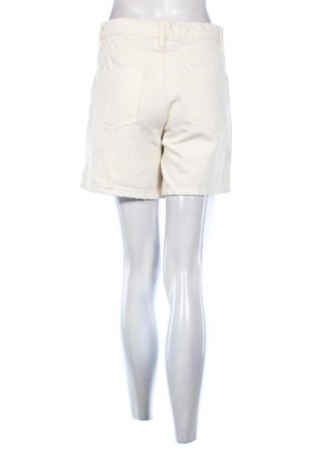 Női rövidnadrág Reserved, Méret M, Szín Ekrü
, Ár 4 132 Ft