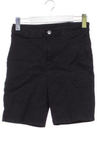 Γυναικείο κοντό παντελόνι SHEIN, Μέγεθος M, Χρώμα Μαύρο, Τιμή 6,99 €