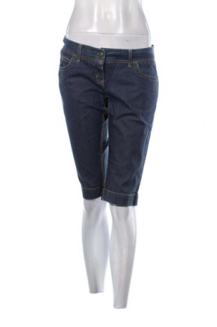 Dámské kraťasy  Sisley, Velikost L, Barva Modrá, Cena  696,00 Kč