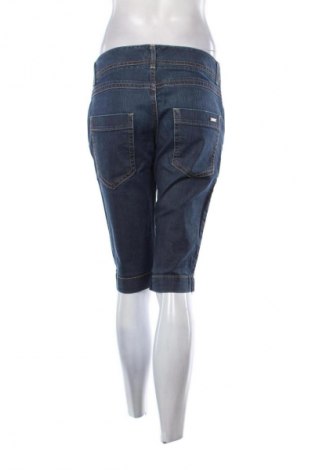 Dámské kraťasy  Sisley, Velikost L, Barva Modrá, Cena  696,00 Kč