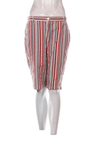 Дамски къс панталон Unbranded, Размер L, Цвят Многоцветен, Цена 5,11 €