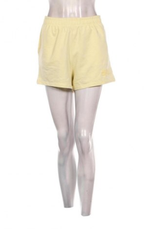 Dámské kraťasy  Unbranded, Velikost M, Barva Žlutá, Cena  139,00 Kč