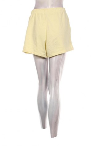 Dámské kraťasy  Unbranded, Velikost M, Barva Žlutá, Cena  139,00 Kč