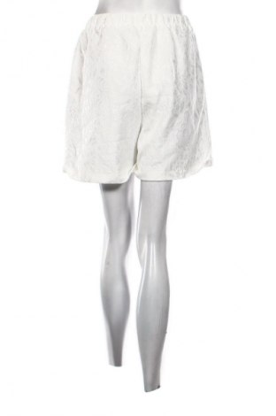 Γυναικείο κοντό παντελόνι Unbranded, Μέγεθος XL, Χρώμα Λευκό, Τιμή 13,99 €