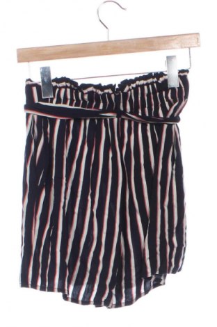 Дамски къс панталон Vero Moda, Размер XS, Цвят Многоцветен, Цена 8,35 €
