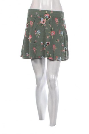 Damen Shorts Vero Moda, Größe S, Farbe Mehrfarbig, Preis € 7,99