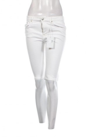 Γυναικείο κοντό παντελόνι Won Hundred, Μέγεθος M, Χρώμα Λευκό, Τιμή 35,99 €