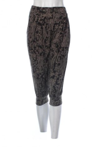 Dámské kraťasy  Zoi, Velikost M, Barva Vícebarevné, Cena  277,00 Kč