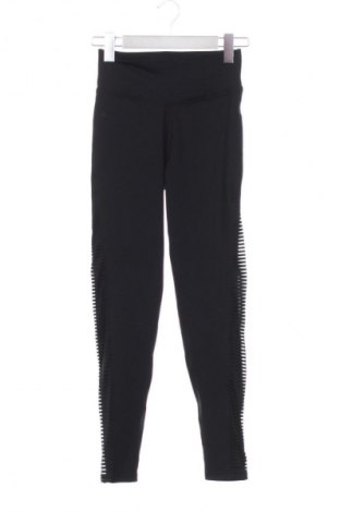 Дамски клин Sinsay, Размер XS, Цвят Черен, Цена 13,24 €