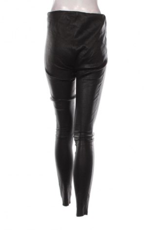 Γυναικείο παντελόνι δερμάτινο By Malene Birger, Μέγεθος M, Χρώμα Μαύρο, Τιμή 452,21 €