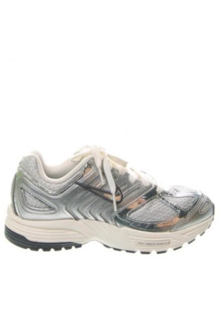 Γυναικεία παπούτσια Nike, Μέγεθος 38, Χρώμα Γκρί, Τιμή 127,99 €