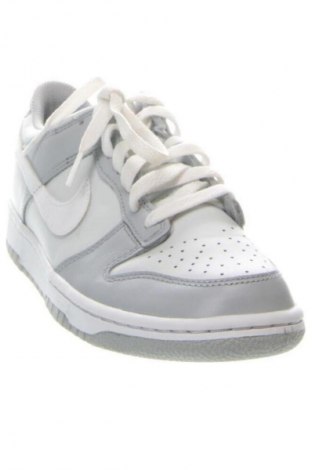 Γυναικεία παπούτσια Nike, Μέγεθος 39, Χρώμα Πολύχρωμο, Τιμή 127,99 €