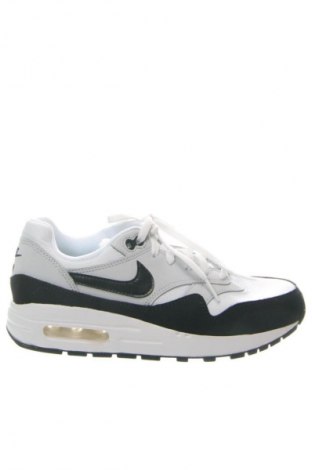 Дамски обувки Nike, Размер 38, Цвят Многоцветен, Цена 104,81 €