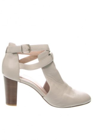 Damenschuhe San Marina, Größe 41, Farbe Ecru, Preis 58,00 €