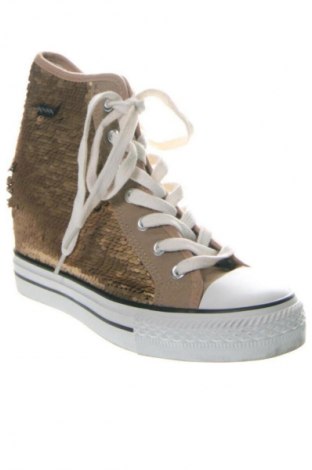 Dámske topánky  Unbranded, Veľkosť 39, Farba Zlatistá, Cena  24,95 €
