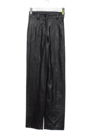 Дамски панталон Amisu, Размер XXS, Цвят Черен, Цена 15,33 €