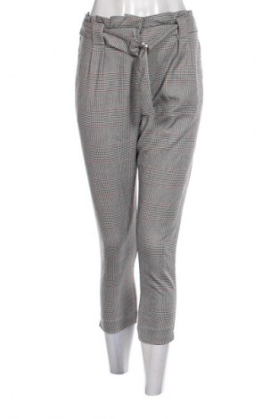 Női nadrág Bershka, Méret S, Szín Sokszínű, Ár 2 489 Ft