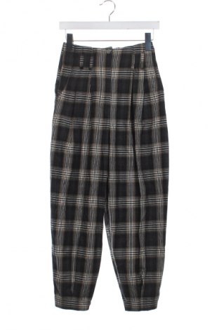 Damenhose Bershka, Größe XS, Farbe Mehrfarbig, Preis 19,99 €