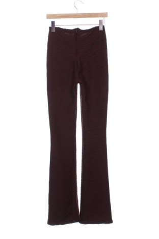 Дамски панталон Bershka, Размер M, Цвят Многоцветен, Цена 14,77 €