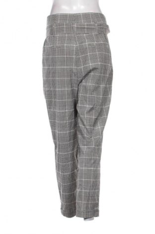 Дамски панталон Bershka, Размер S, Цвят Многоцветен, Цена 11,24 €