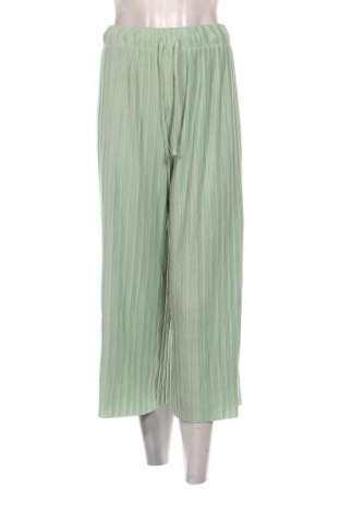 Dámske nohavice Bershka, Veľkosť S, Farba Zelená, Cena  8,95 €