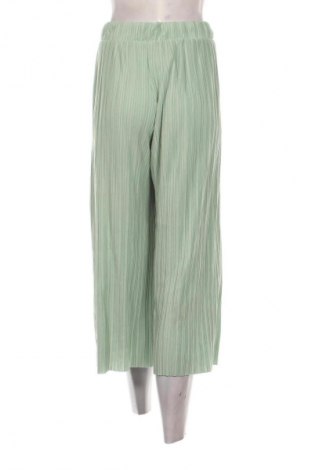 Dámske nohavice Bershka, Veľkosť S, Farba Zelená, Cena  8,95 €