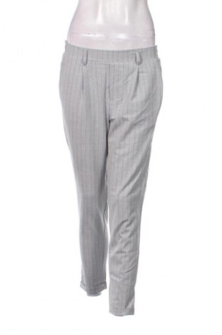 Dámské kalhoty  Bershka, Velikost M, Barva Šedá, Cena  425,00 Kč