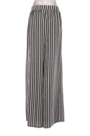 Дамски панталон Boohoo, Размер XXL, Цвят Многоцветен, Цена 9,20 €