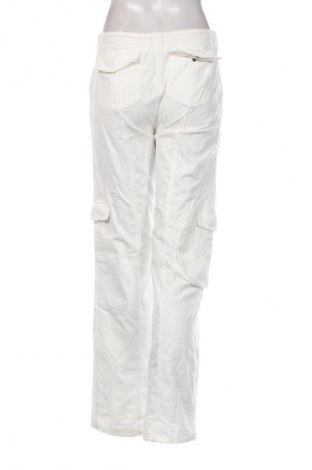 Γυναικείο παντελόνι Brandy Melville, Μέγεθος M, Χρώμα Λευκό, Τιμή 8,99 €