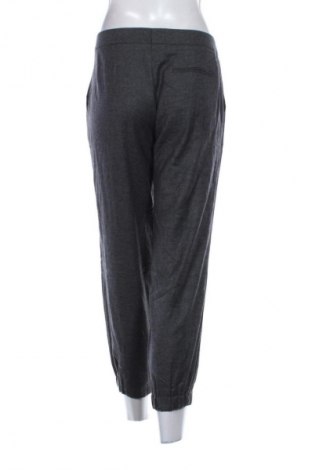 Dámské kalhoty  Escada, Velikost S, Barva Šedá, Cena  4 499,00 Kč