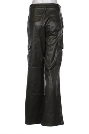 Дамски панталон Fb Sister, Размер M, Цвят Зелен, Цена 7,15 €