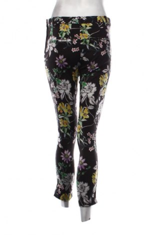 Γυναικείο παντελόνι H&M, Μέγεθος M, Χρώμα Πολύχρωμο, Τιμή 15,00 €