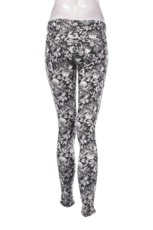 Dámské kalhoty  H&M, Velikost S, Barva Vícebarevné, Cena  419,00 Kč