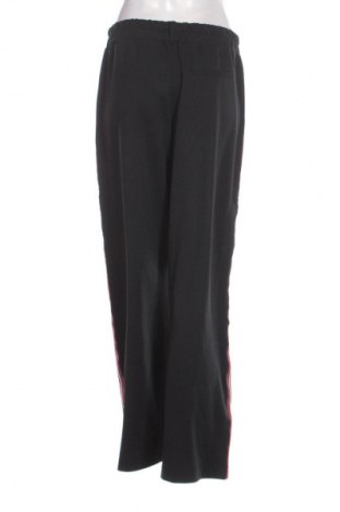 Γυναικείο παντελόνι Jennyfer, Μέγεθος S, Χρώμα Πολύχρωμο, Τιμή 4,99 €