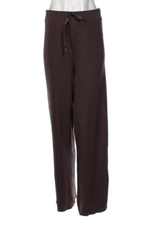 Дамски панталон Kapalua, Размер XXL, Цвят Кафяв, Цена 24,03 €