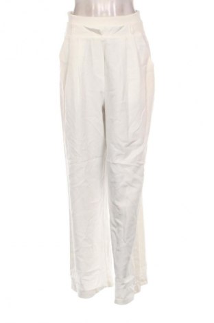 Damenhose Lioness, Größe M, Farbe Weiß, Preis € 14,99