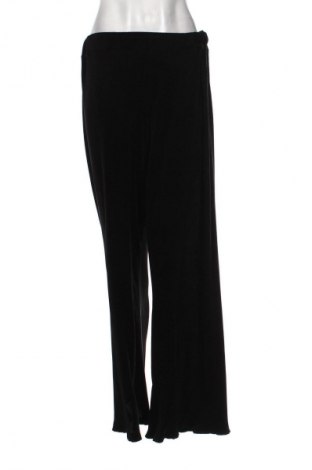 Дамски панталон NEW COLLECTION, Размер S, Цвят Черен, Цена 21,00 €