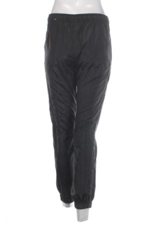 Dámske nohavice Nike, Veľkosť M, Farba Čierna, Cena  22,95 €