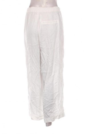 Damenhose ONLY, Größe L, Farbe Weiß, Preis € 11,99